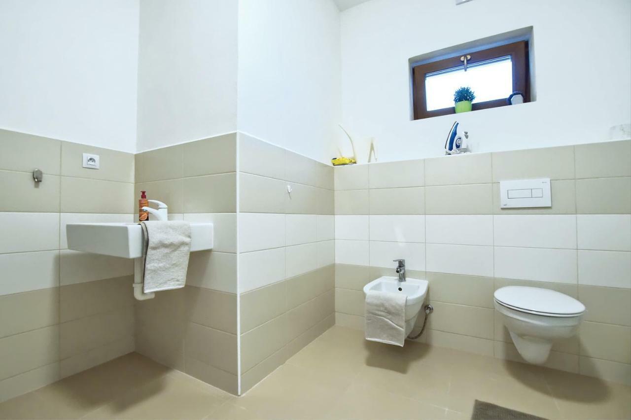 "U Capa" Krasny Apartman V Sedleci Sedlec  Extérieur photo