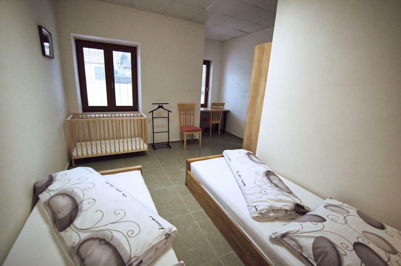 "U Capa" Krasny Apartman V Sedleci Sedlec  Extérieur photo